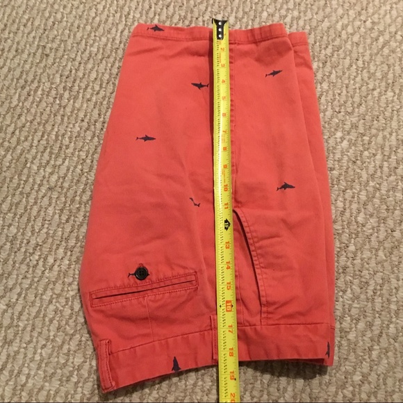 Old Navy Shark Chino Shorts Size 28 Ultimate Slim - Picture 8 of 8